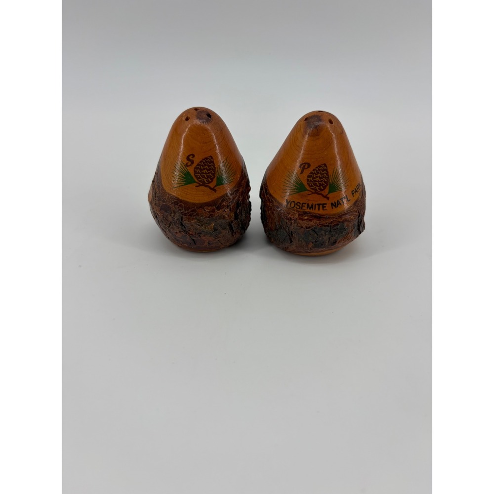 Unbranded Yosemite National Park Salt‎ Pepper Shakers Brown Wood Bark Rustic Set
